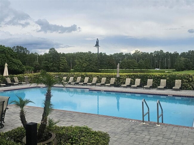 Building Photo - 2015 Reston Rd