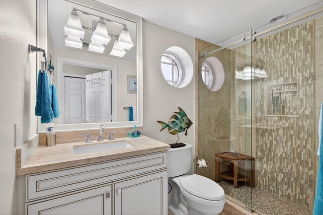 Building Photo - 221 Ocean Grande Blvd