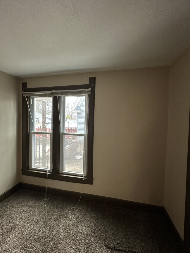 Building Photo - 1404 Highland Ave