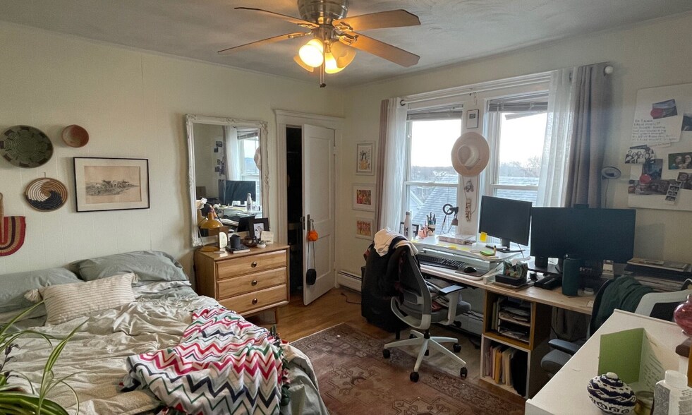 Building Photo - 81 Clarendon Ave