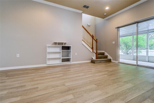 Building Photo - 20109 Indian Rosewood Dr