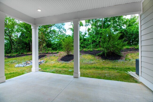 Building Photo - Brand new, Low-maintenance living!