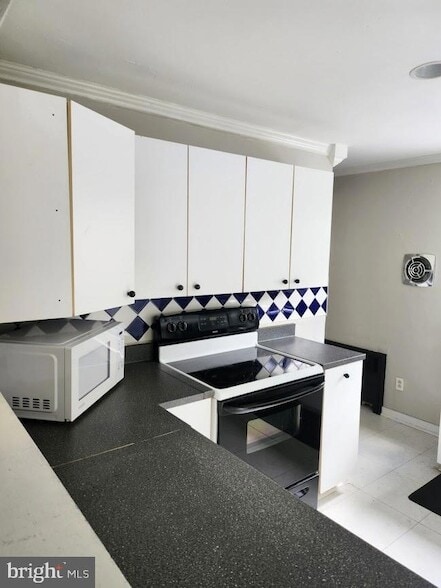 Building Photo - 172 Raystown Rd