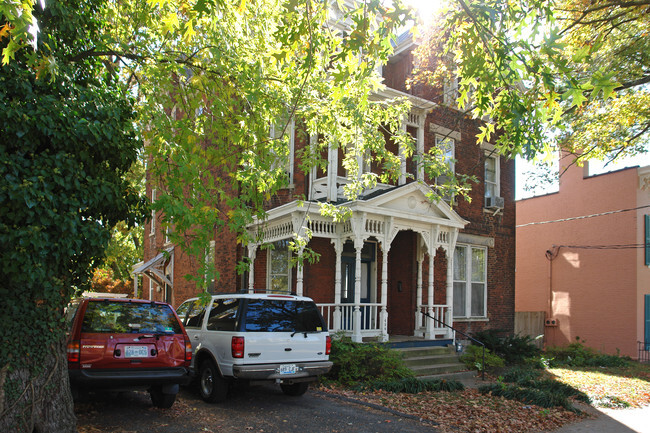 Building Photo - 432 N Broadway