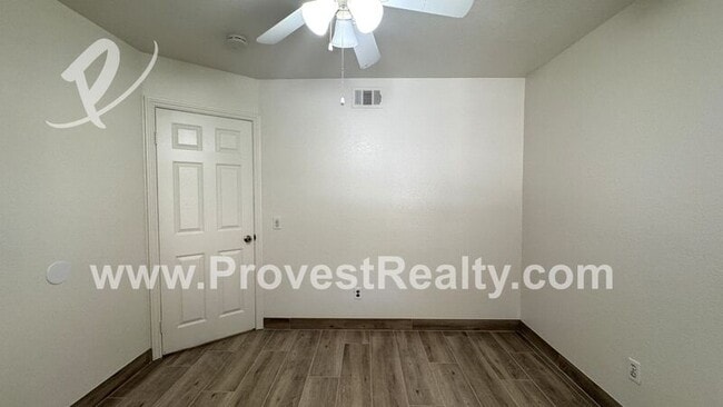 Building Photo - 13675 Ruby Cir