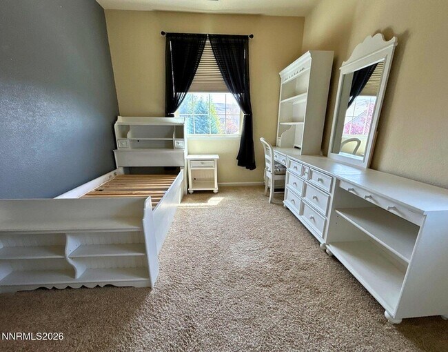 Building Photo - 7263 Foxwood Ln