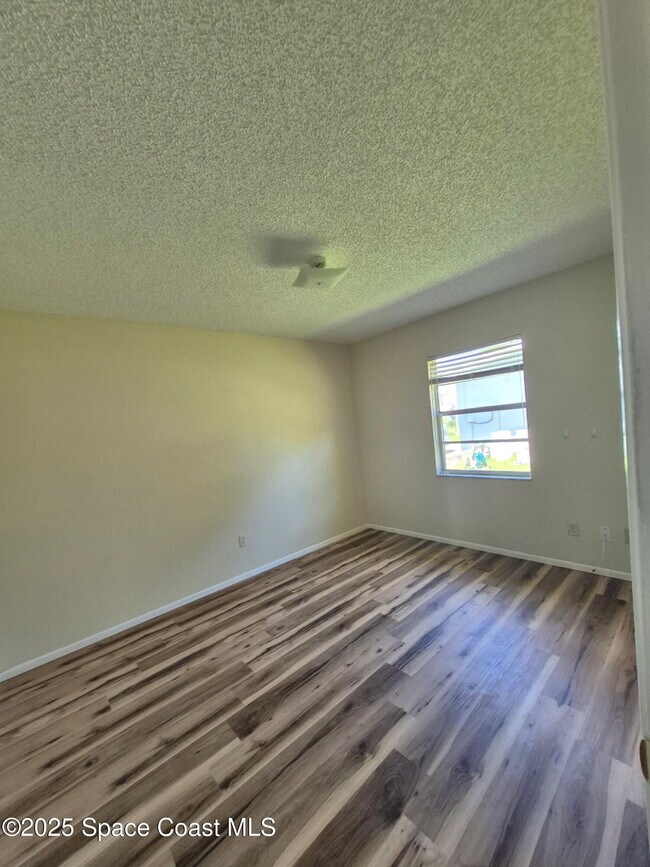 Building Photo - 3521 Cumberlin Ct