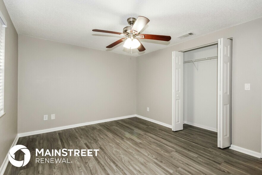 Building Photo - 3722 Greenford St