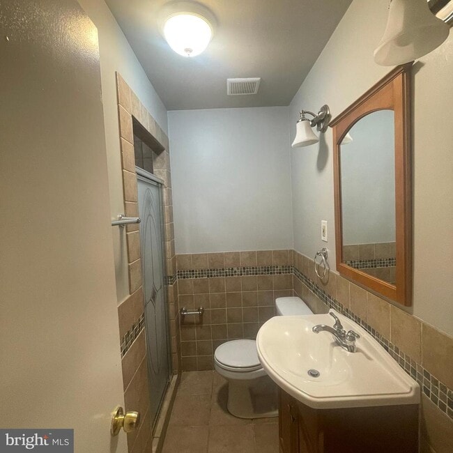 Building Photo - 764 S 4th St