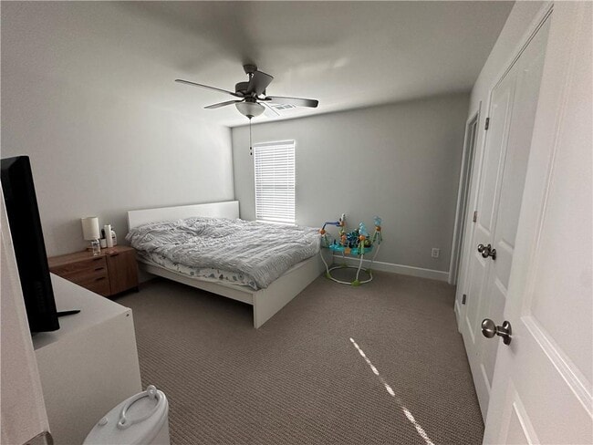 Building Photo - 5430 Wheeler Ridge Rd