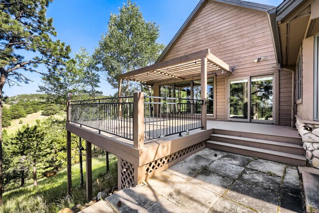 Building Photo - 21648 Mountsfield Dr