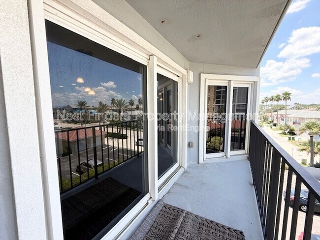 Building Photo - 1551 1st St S