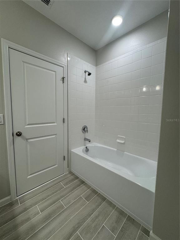 Building Photo - 12118 Plumpton Dr