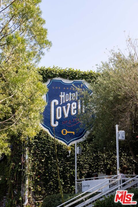 Building Photo - 2020 Mayview Dr