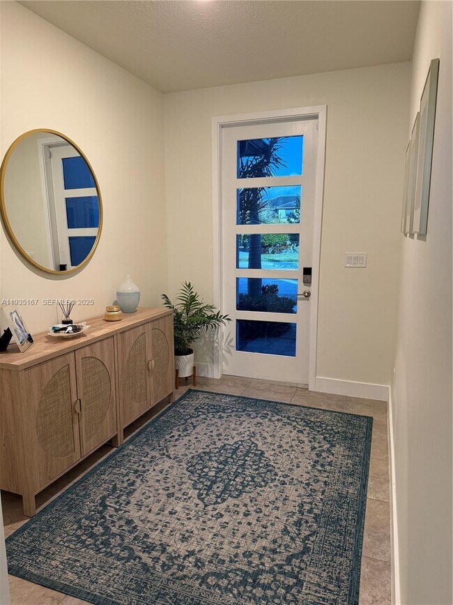 Building Photo - 15822 NW 91st Ave