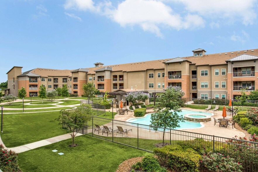 Building Photo - 2155 Arkansas Ln