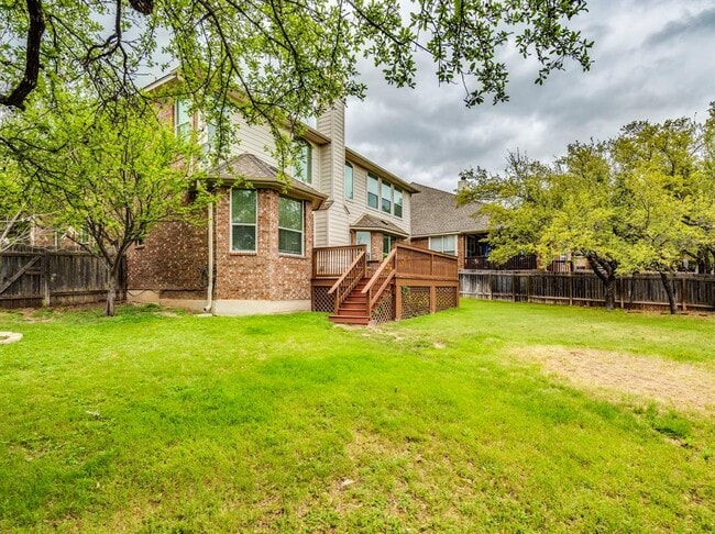 Building Photo - 1301 Horseback Hollow