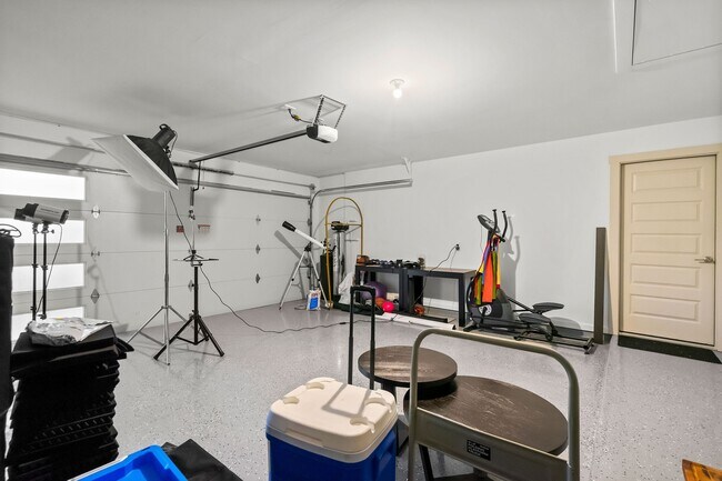 Building Photo - 29506 Gordon Sevilla St