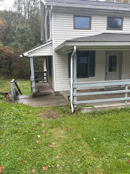 Building Photo - 432 Spring St