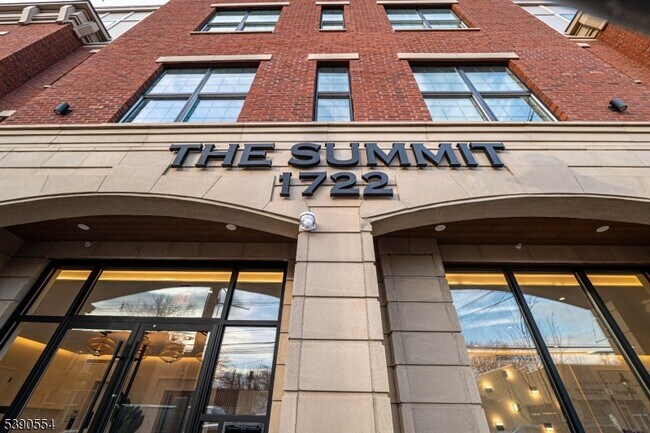 Building Photo - 1722 Springfield Ave