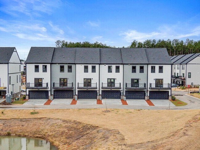 Building Photo - New Construction in the Heart of Nexton
