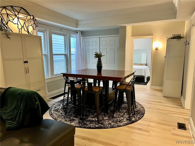 Building Photo - 1691 Hertel Ave