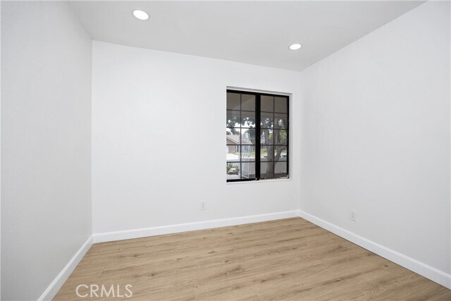 Building Photo - 1348 Sandia St