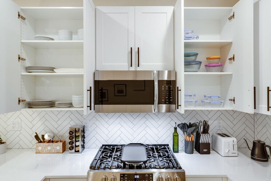 Building Photo - 8042 14th Ave NW