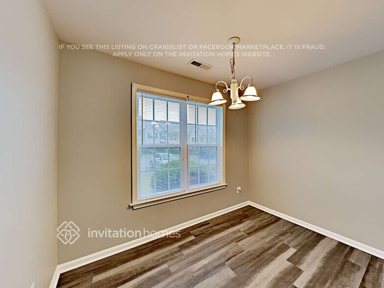 Building Photo - 306 Whitehall Ct