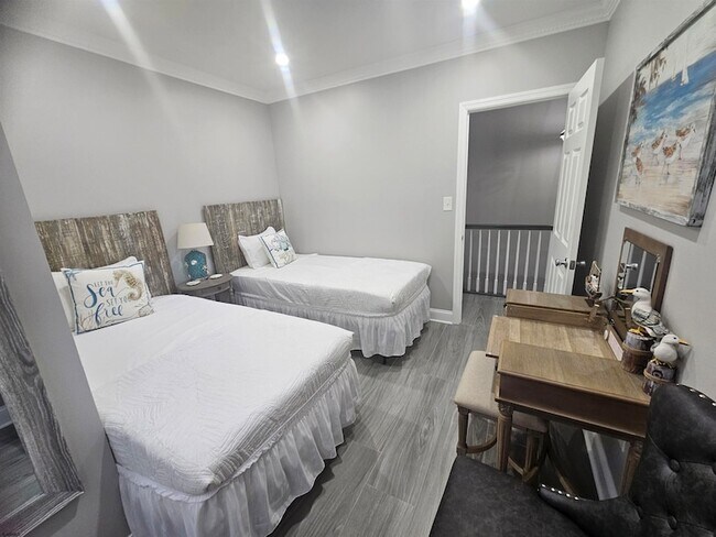 Building Photo - 4009 Ventnor Ave