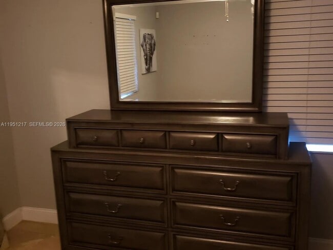 Building Photo - 1100 Salzedo St