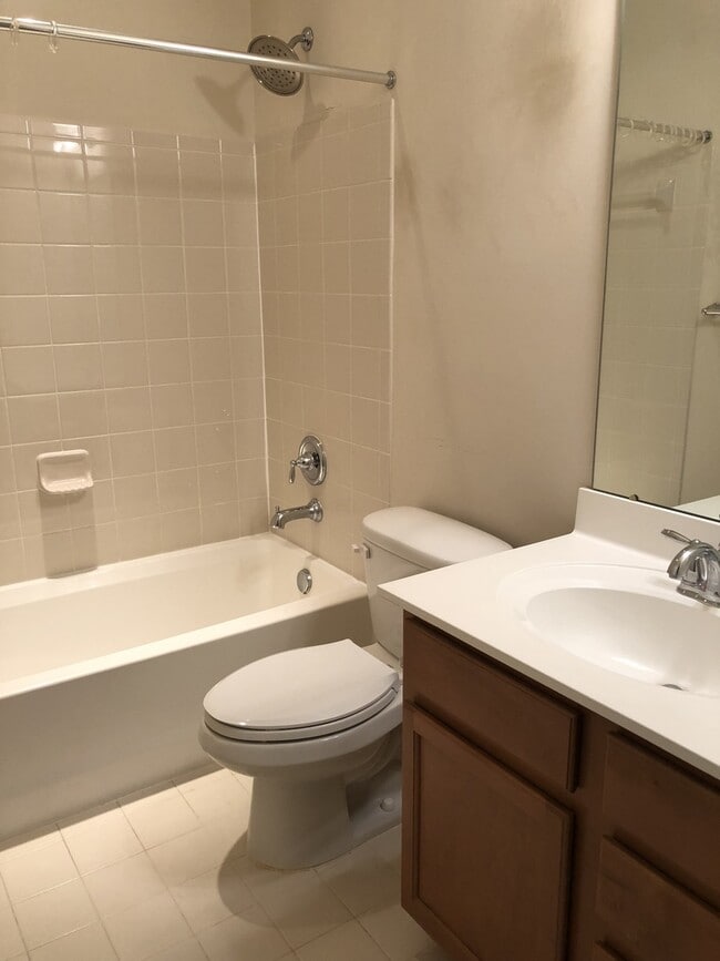 Building Photo - 2 Level Townhouse/condo with one car garage in the Watkins Mill Town Center
