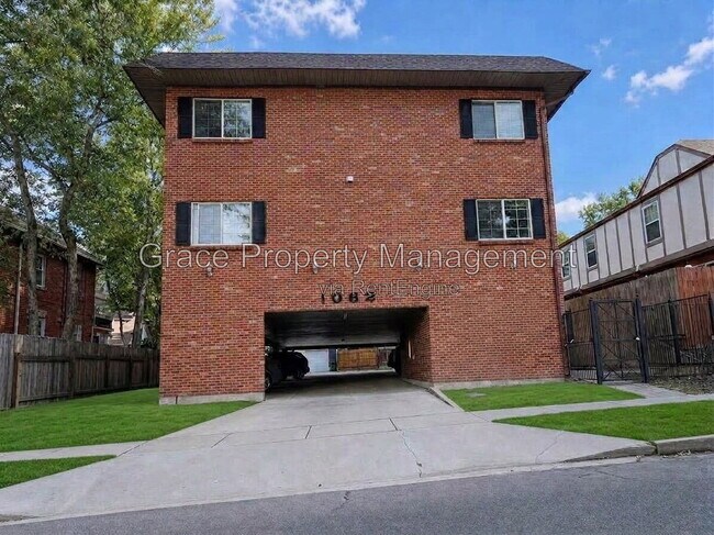 Building Photo - 1062 Josephine St