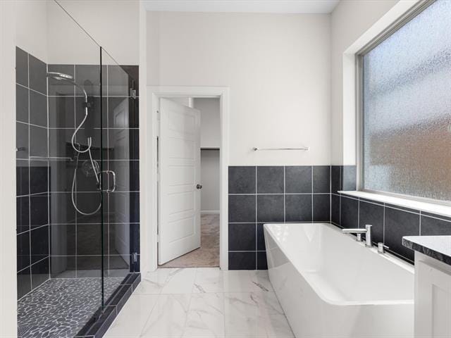 Building Photo - 2156 Domingo Dr