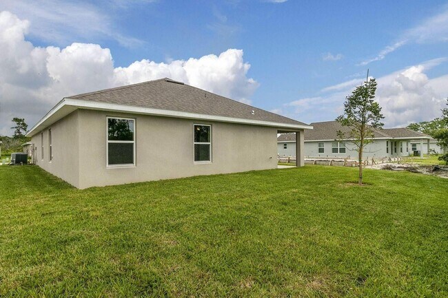 Building Photo - 5331 Vespera St
