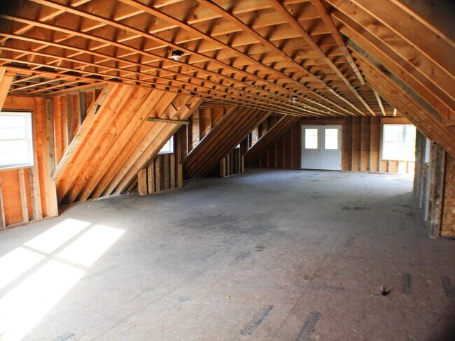 Building Photo - 53 Carpenter Rd