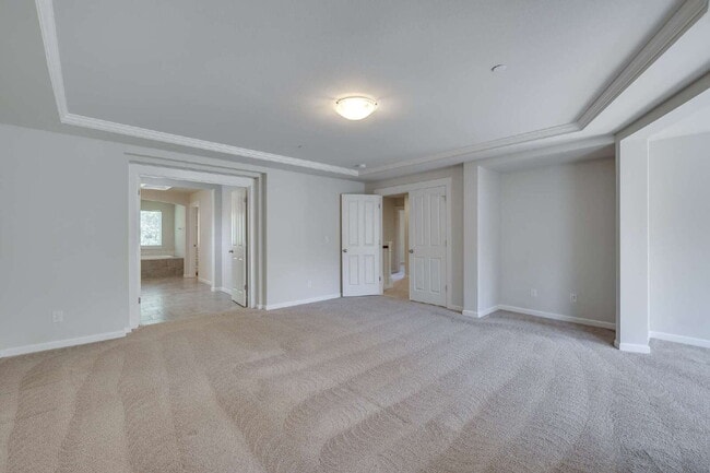 Building Photo - Stunning & Spacious Lynnwood Rental Available Now!