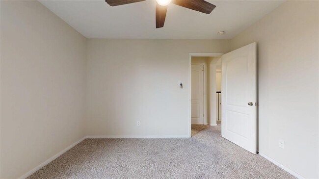 Building Photo - 26503 Forest Pine Ln