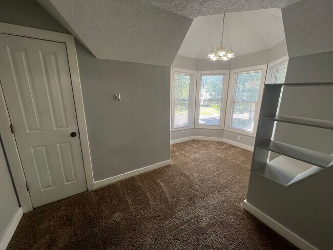 Building Photo - 2904 Q St