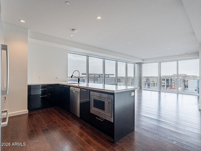 Building Photo - 4422 N 75th St