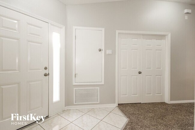 Building Photo - 4406 Country Hills Blvd