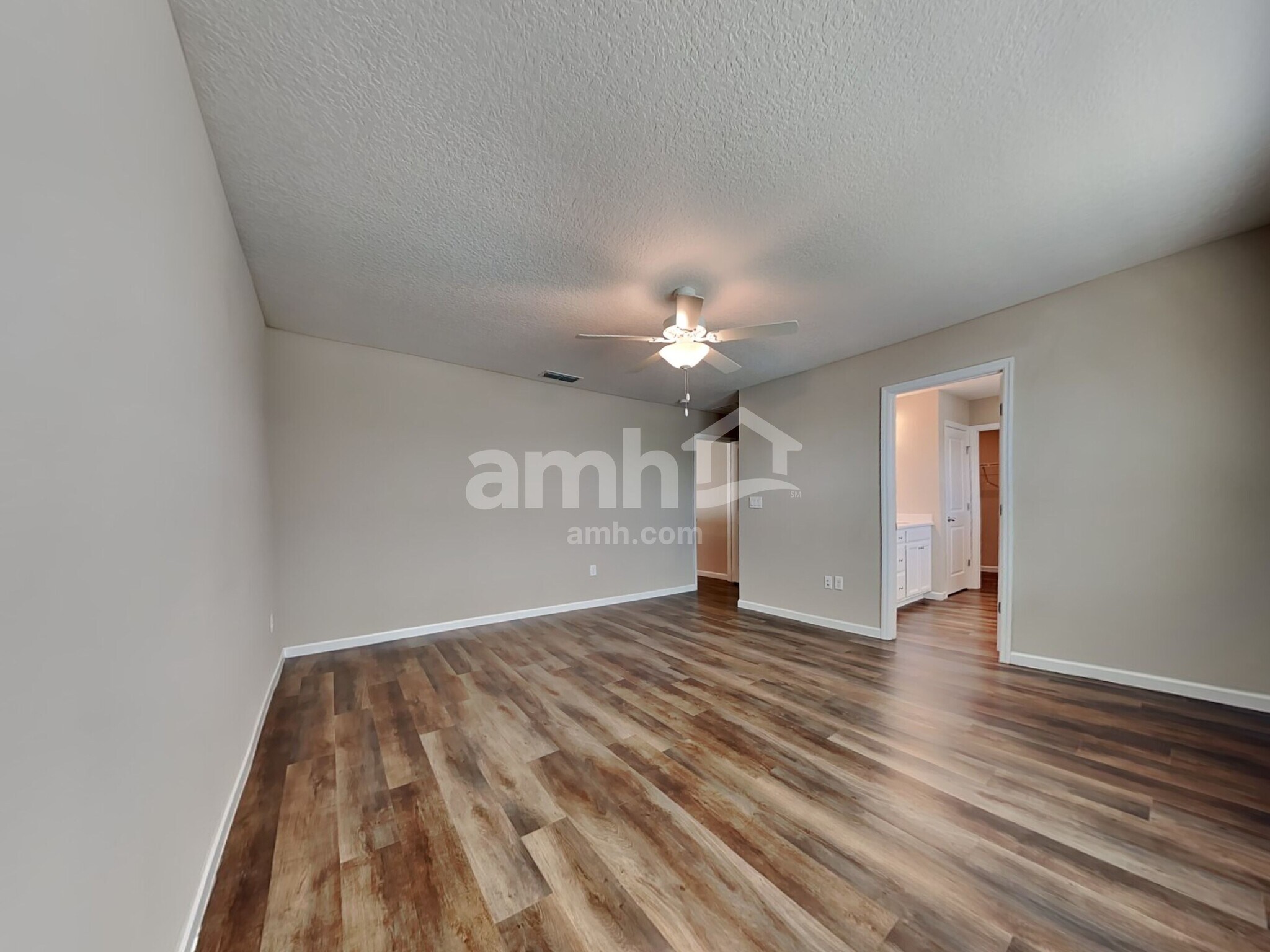 Building Photo - 131 Hemlock Point