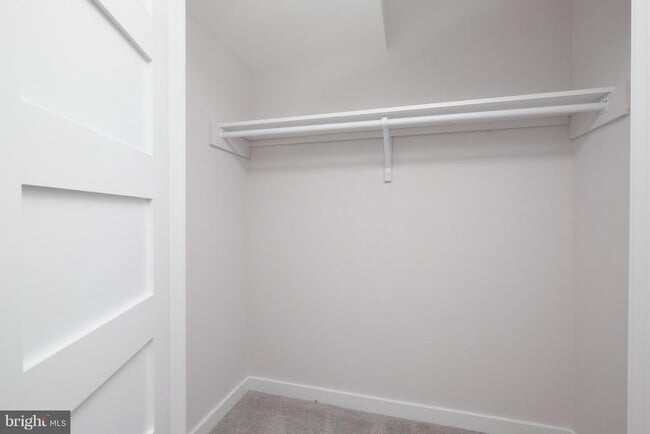 Building Photo - 149 Main St