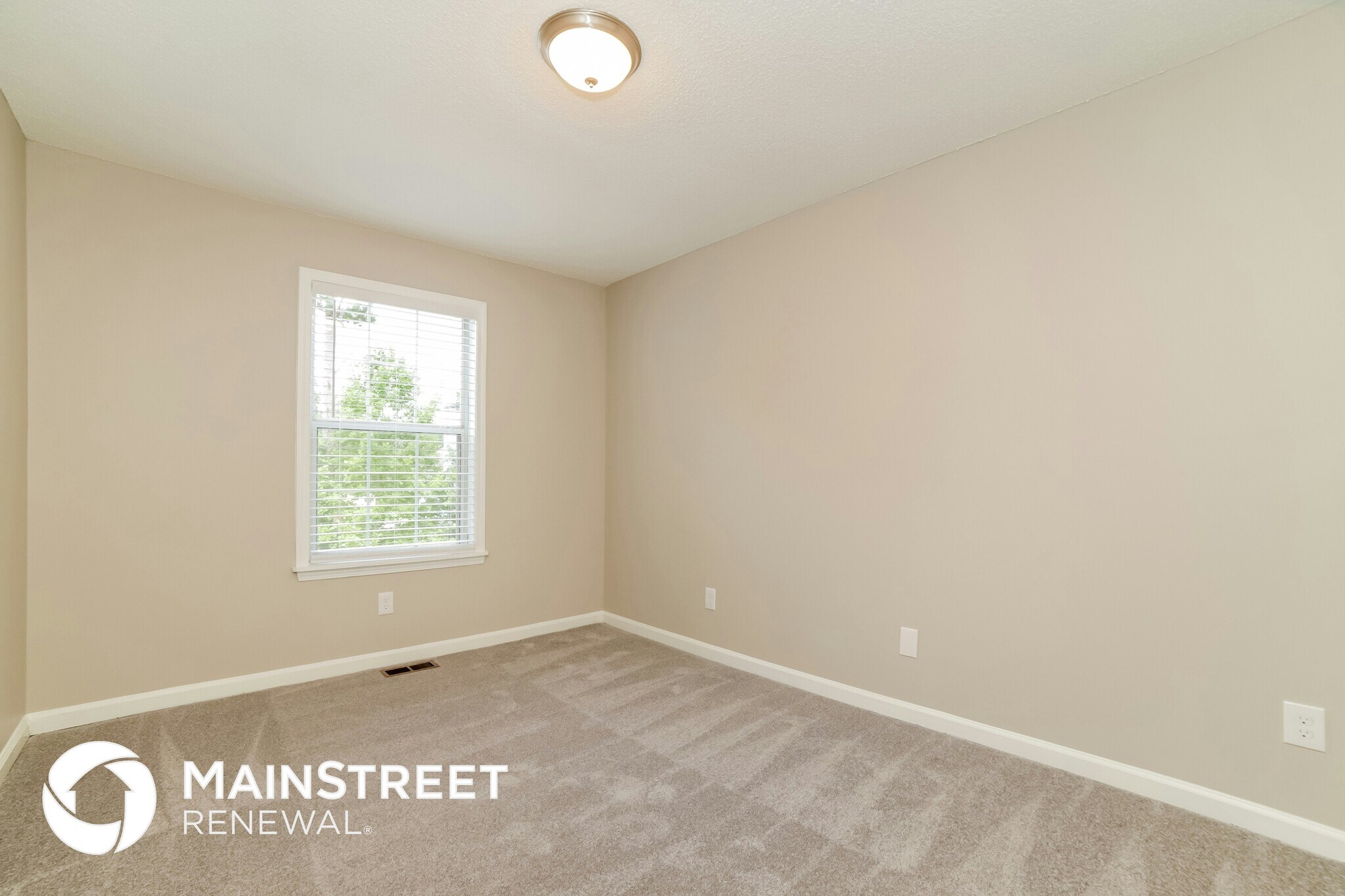 Building Photo - 3545 Lehigh Way