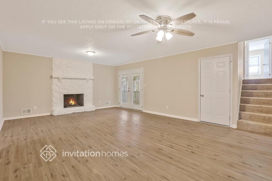 Building Photo - 3648 Fairlane Dr