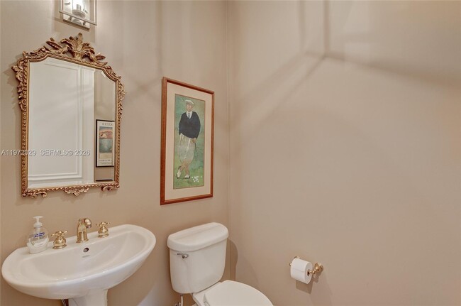 Building Photo - 345 Chambord Terrace