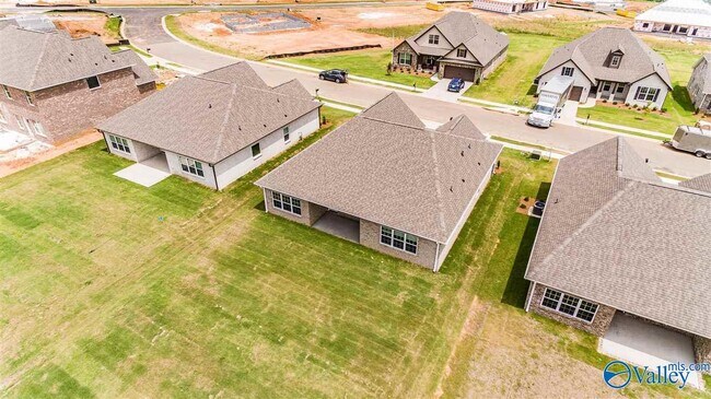 Building Photo - 3029 Crystal Creek Dr