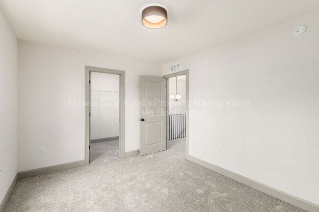 Building Photo - 117 Wisconsin Ave