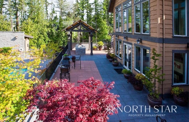 Building Photo - Stunning Renaissance at Peterkort Woods To...