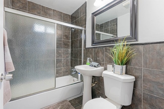 Building Photo - 3910 Luca St